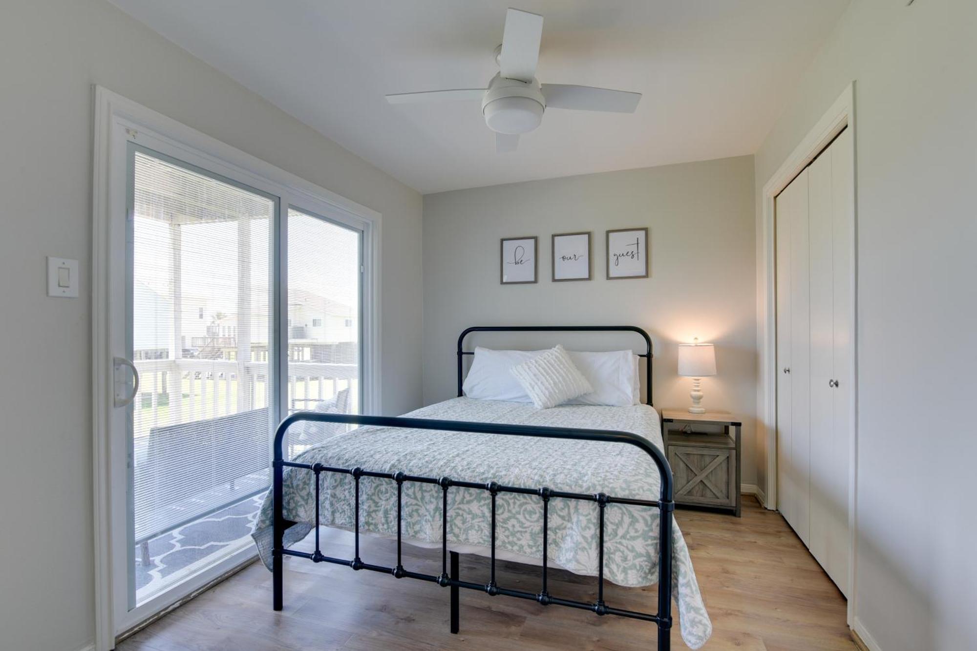 Galveston Townhome With Balconies Walk To Beach! Dış mekan fotoğraf
